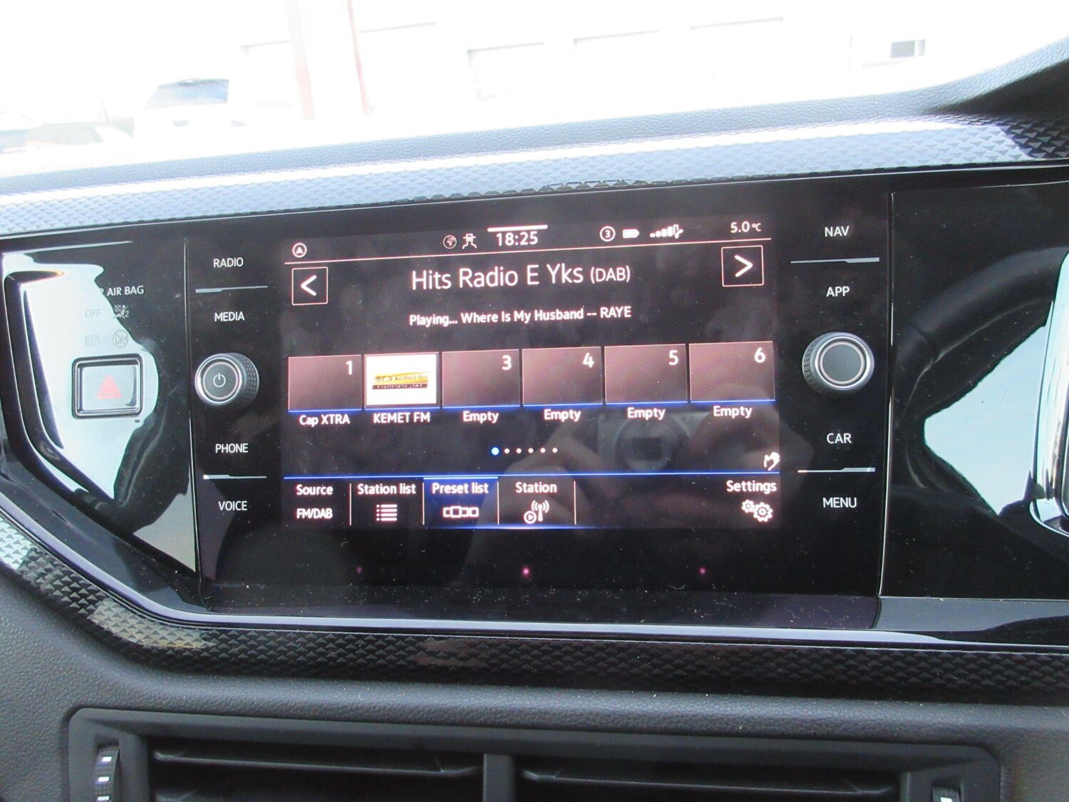 Used Volkswagen Polo 2024 for sale - 76612728: Photo 27