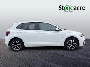 Used Volkswagen Polo 2024 for sale - 76612728: Photo