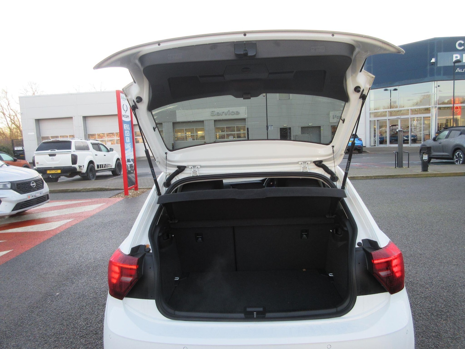 Used Volkswagen Polo 2024 for sale - 76612728: Photo 49