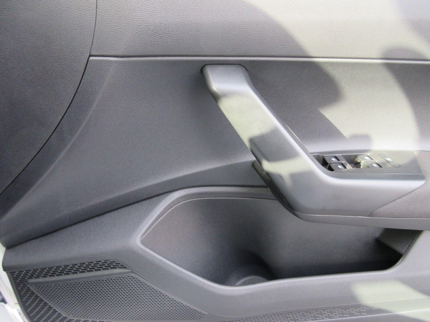 Used Volkswagen Polo 2024 for sale - 76612728: Photo 63