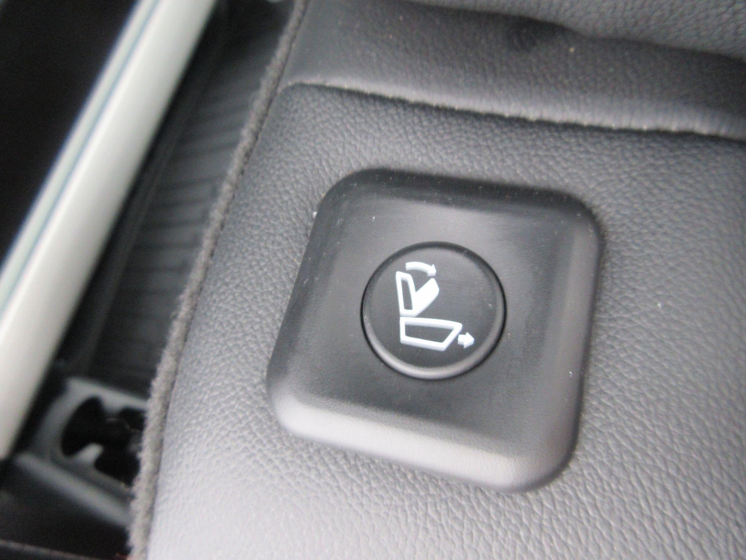 Used Kia Sorento 2023 for sale - 76499677: Photo 27