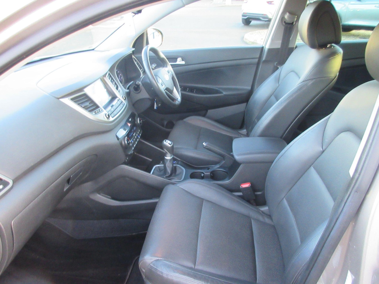 Used Hyundai TUCSON 2017 for sale - 76666724: Photo 33