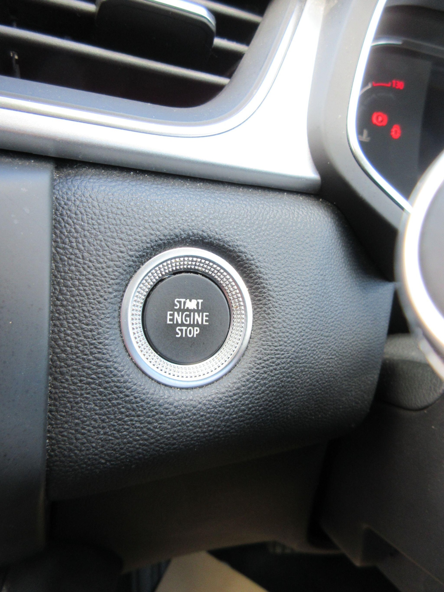 Used Renault Captur 2020 for sale - 76657325: Photo 23