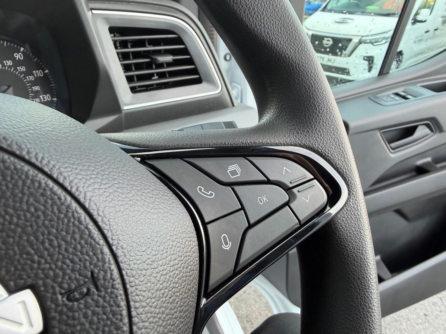 Used Nissan Interstar 2025 for sale - 76866537: Photo 39