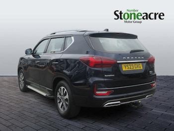 Used Ssangyong Rexton 2023 for sale - 75552077: Photo