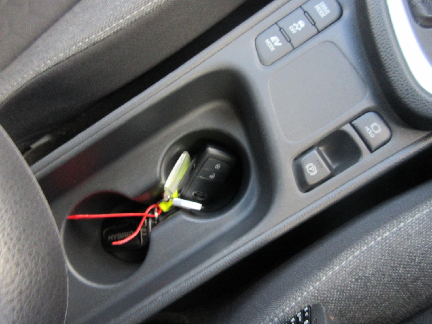 Used Toyota Yaris Cross 2023 for sale - 77015531: Photo 12