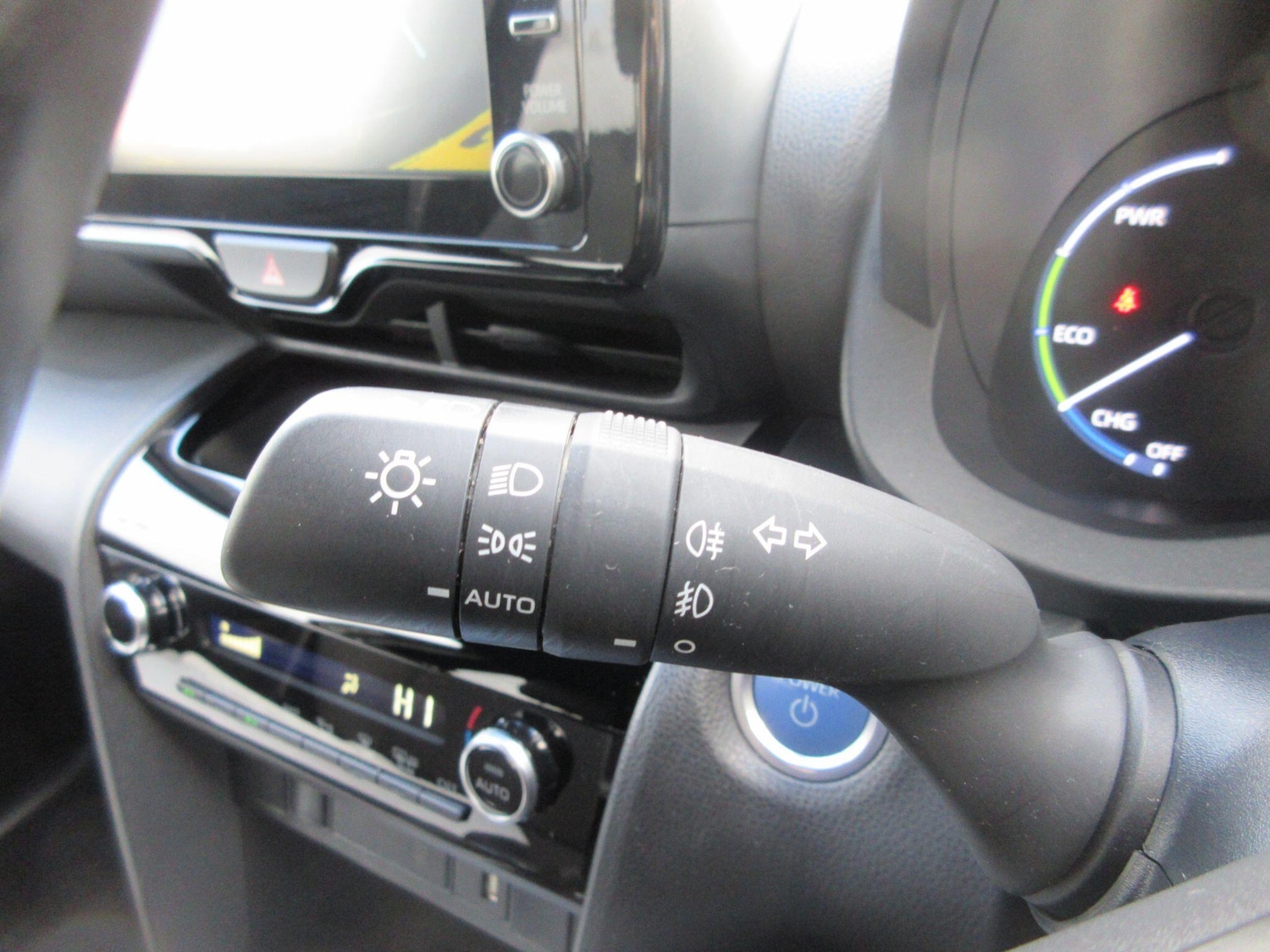 Used Toyota Yaris Cross 2023 for sale - 77015531: Photo 16