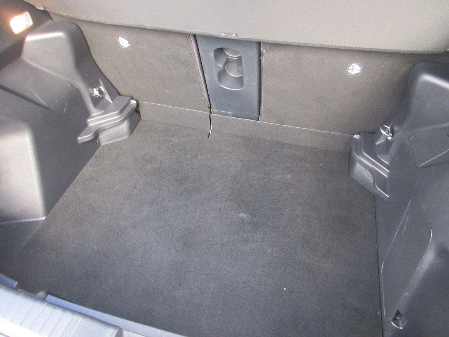 Used Toyota Yaris Cross 2023 for sale - 77015531: Photo 33