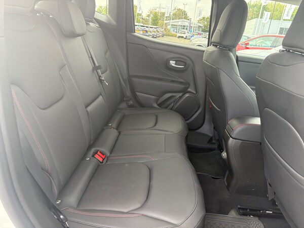 Used Jeep Renegade 2024 for sale - 76094825: Photo 22