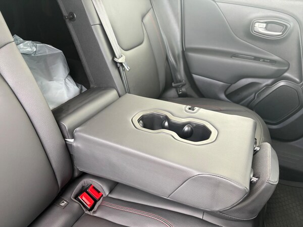 Used Jeep Renegade 2024 for sale - 76094825: Photo 23