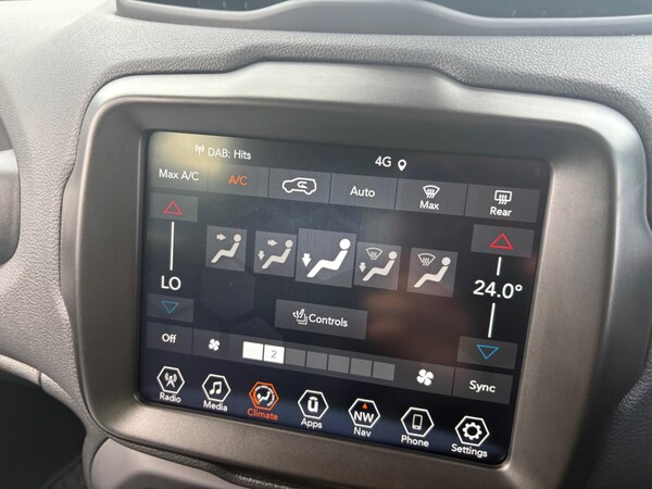 Used Jeep Renegade 2024 for sale - 76094825: Photo 36
