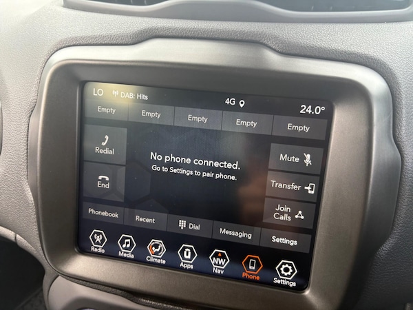 Used Jeep Renegade 2024 for sale - 76094825: Photo 41