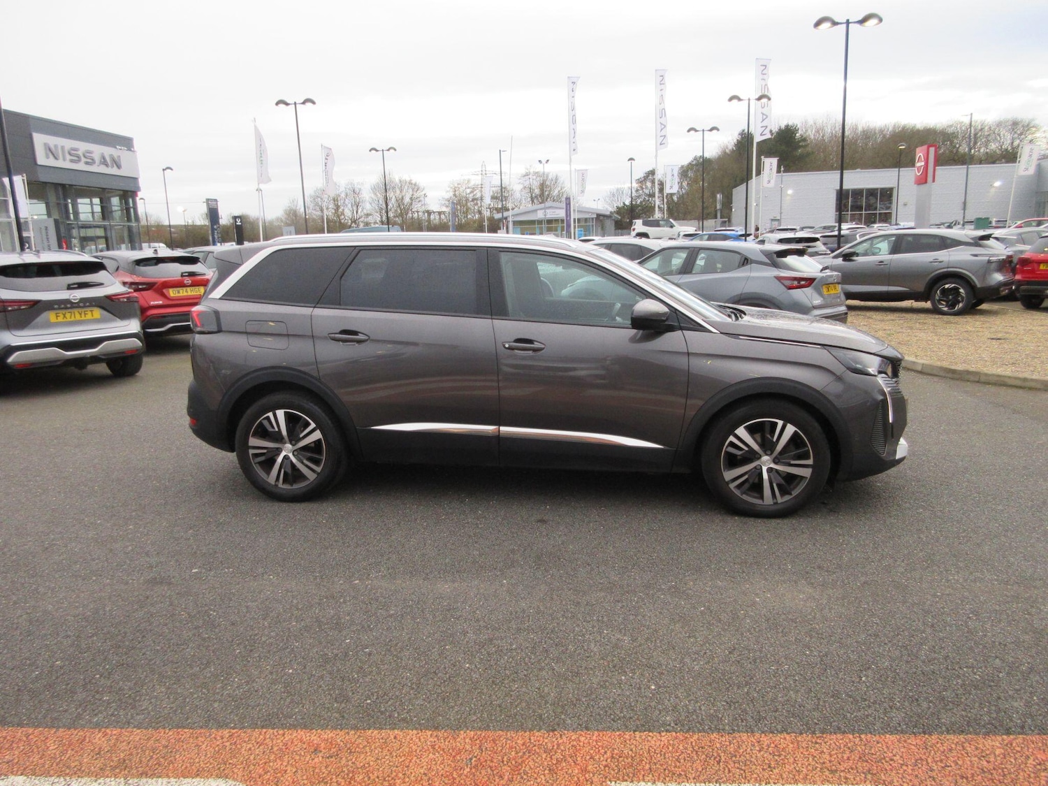 Used Peugeot 5008 2021 for sale - 77957410: Photo 2