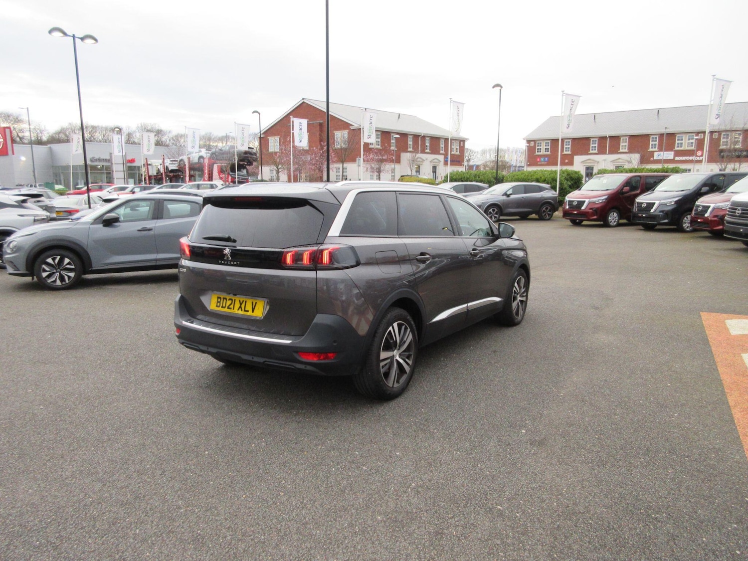 Used Peugeot 5008 2021 for sale - 77957410: Photo 3