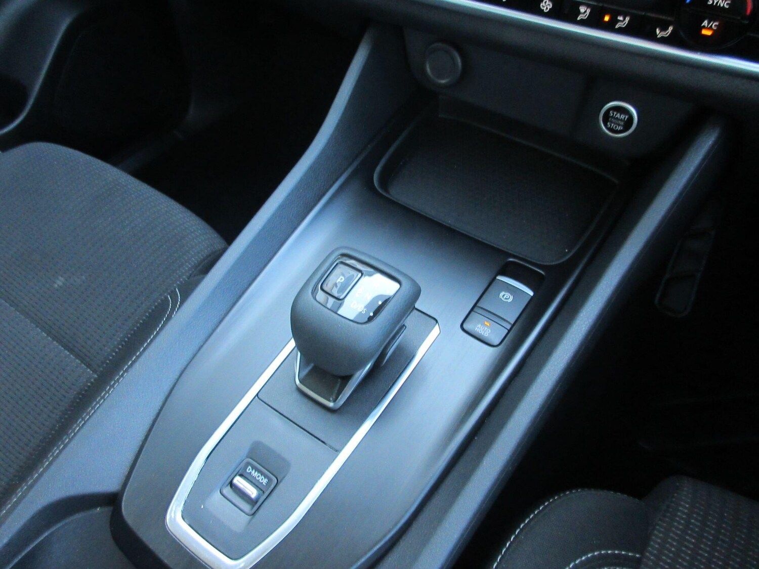 Used Nissan Qashqai 2024 for sale - 75940114: Photo 13