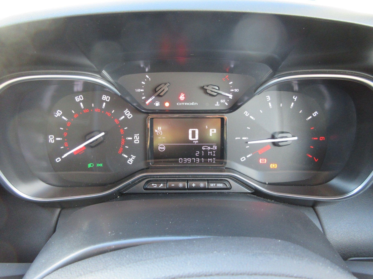 Used Citroen C3 Aircross 2019 for sale - 78072564: Photo 35