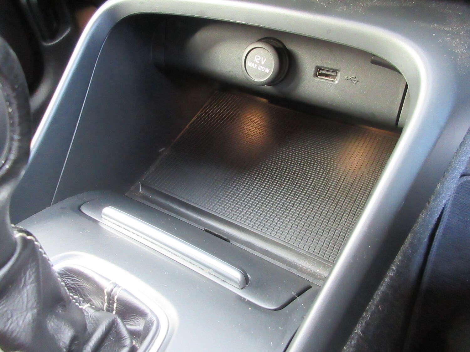 Used Volvo XC40 2019 for sale - 76772236: Photo 29