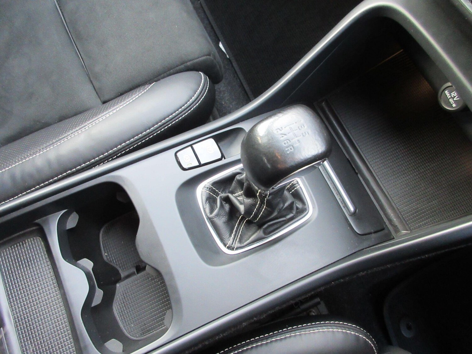 Used Volvo XC40 2019 for sale - 76772236: Photo 9