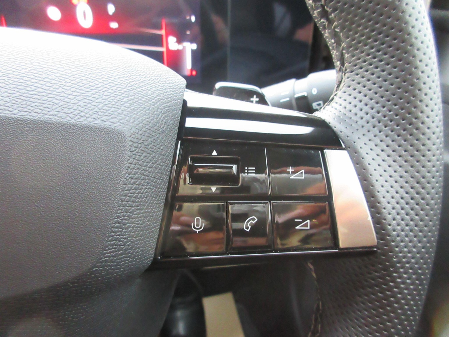 Used Vauxhall Astra 2024 for sale - 77029974: Photo 14