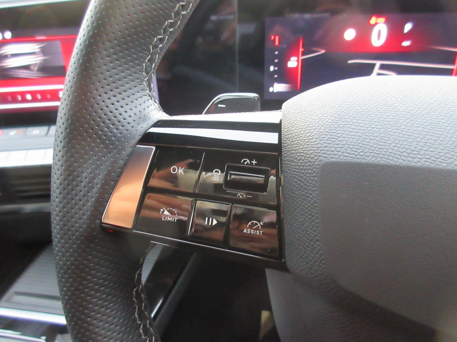 Used Vauxhall Astra 2024 for sale - 77029974: Photo 15