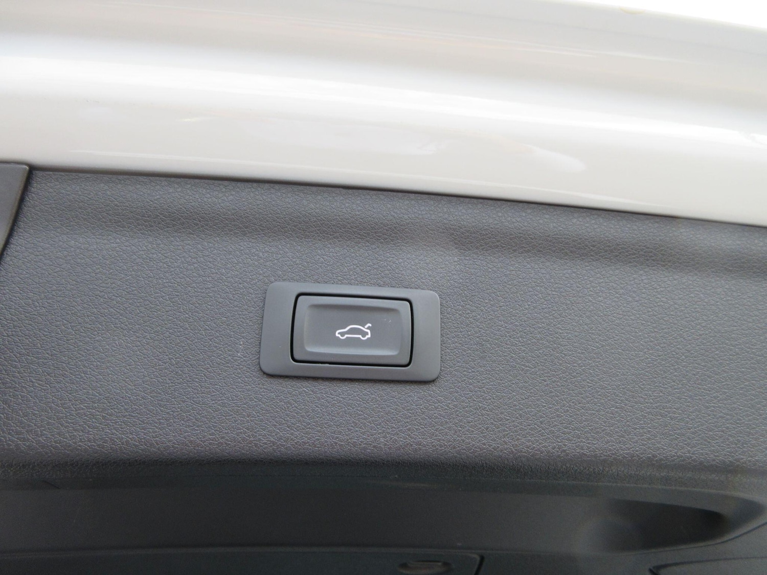 Used Audi Q3 2018 for sale - 76109438: Photo 10