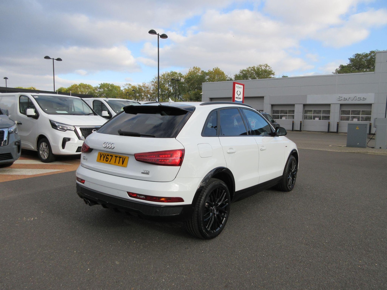 Used Audi Q3 2018 for sale - 76109438: Photo 8