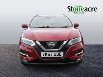 Used Nissan Qashqai 2017 for sale - 76189118: Photo 2