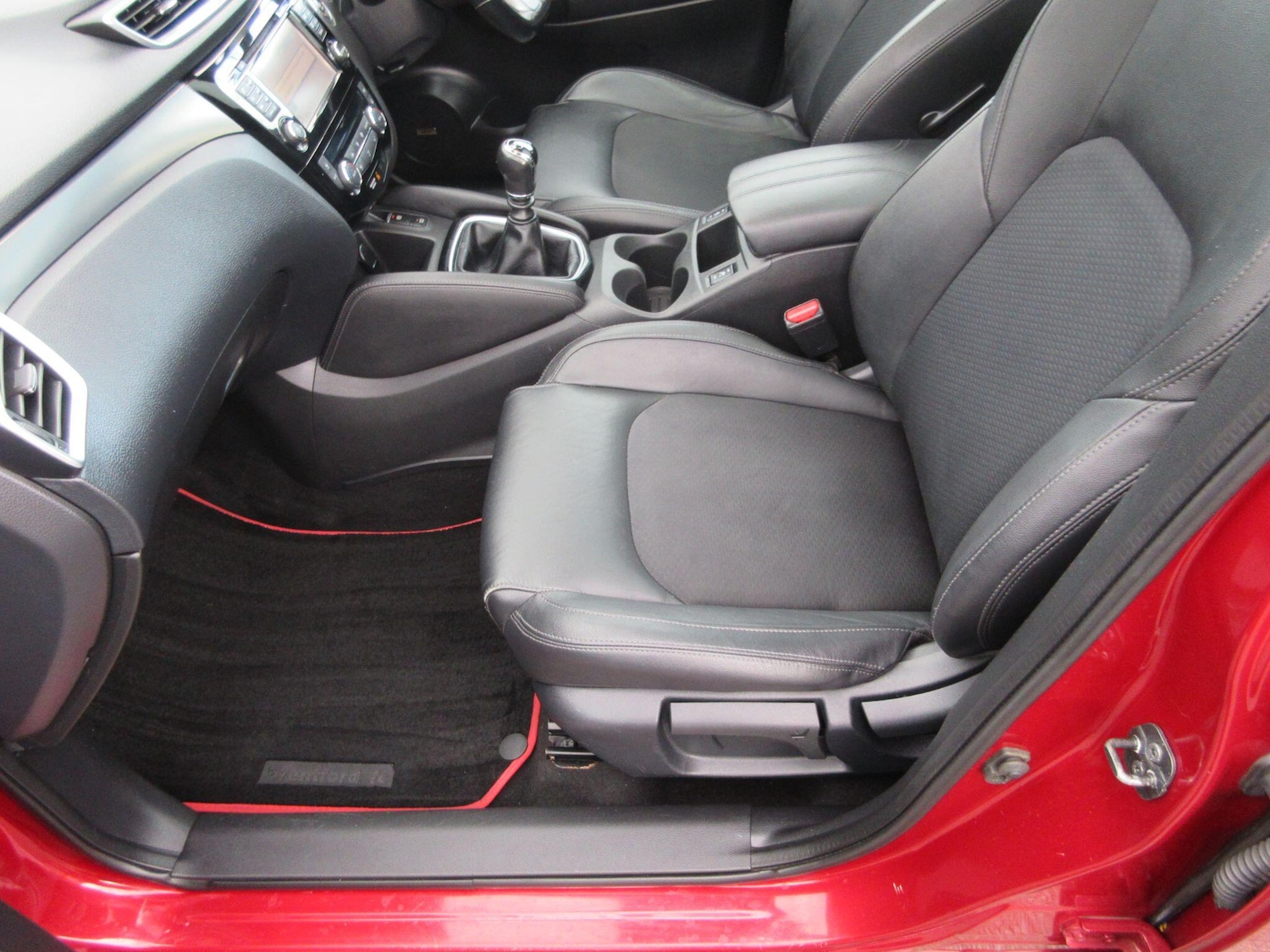 Used Nissan Qashqai 2017 for sale - 76189118: Photo 32
