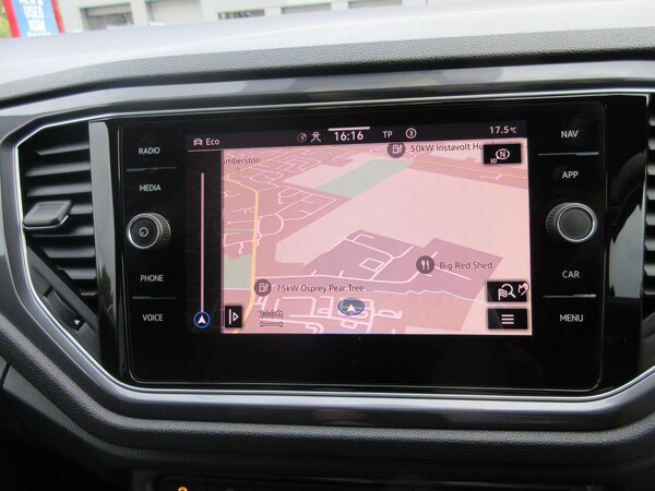 Used Volkswagen T-Roc 2021 for sale - 76109070: Photo 32