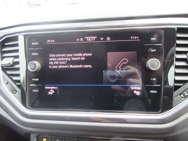 Used Volkswagen T-Roc 2021 for sale - 76109070: Photo 35