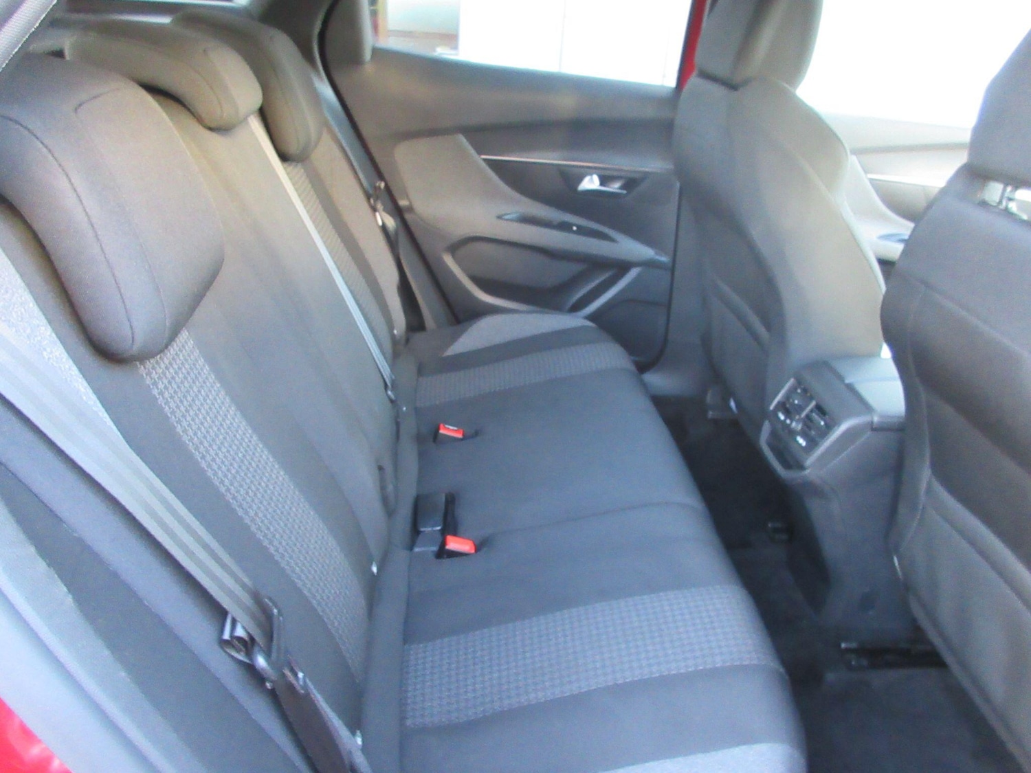 Used Peugeot 3008 2022 for sale - 77957136: Photo 32