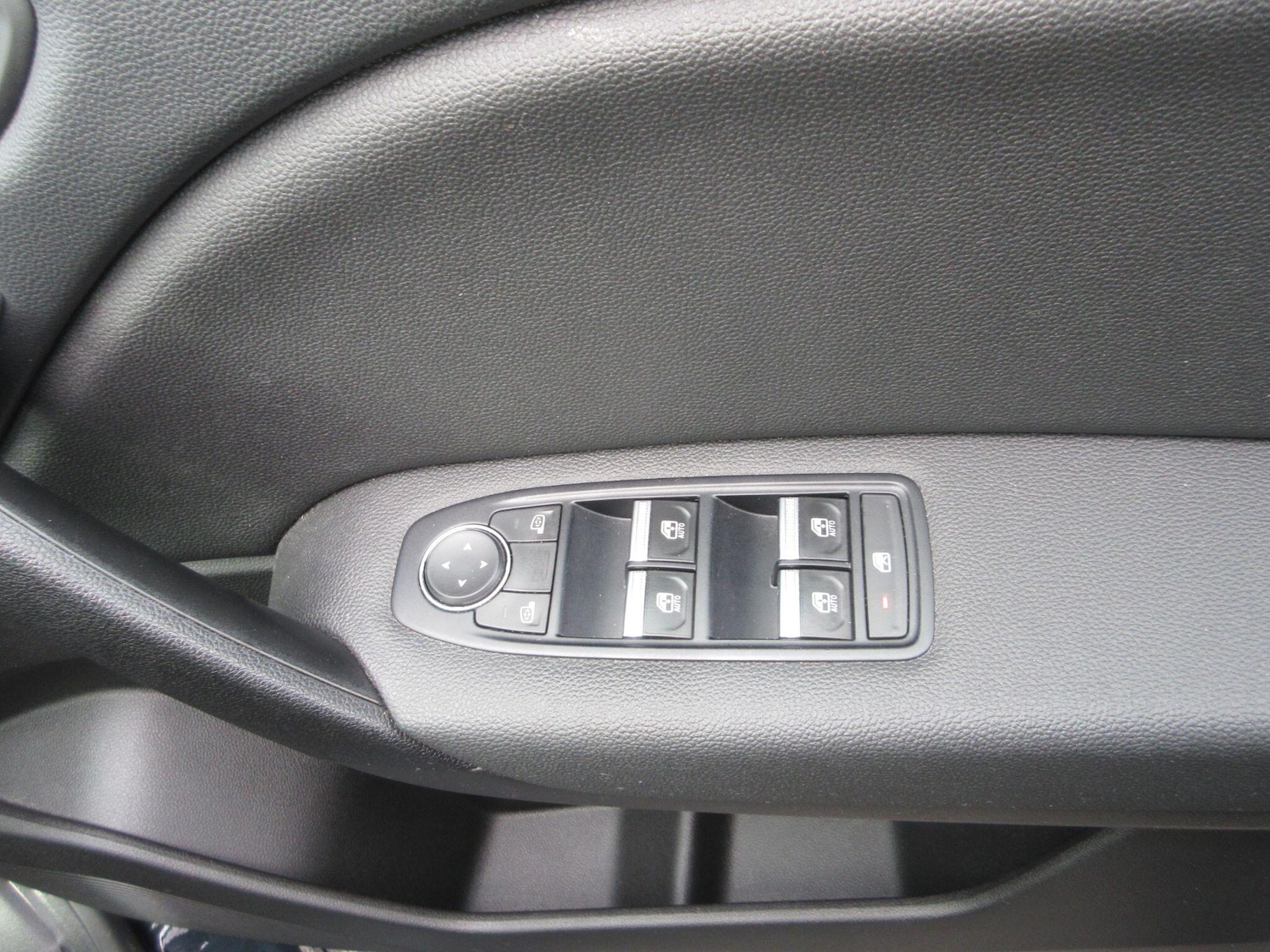 Used Renault Captur 2023 for sale - 77598422: Photo 28