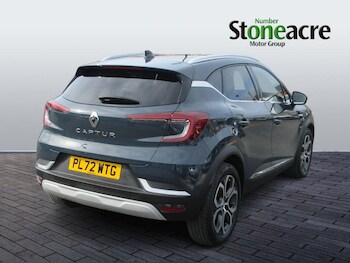 Used Renault Captur 2023 for sale - 77598422: Photo