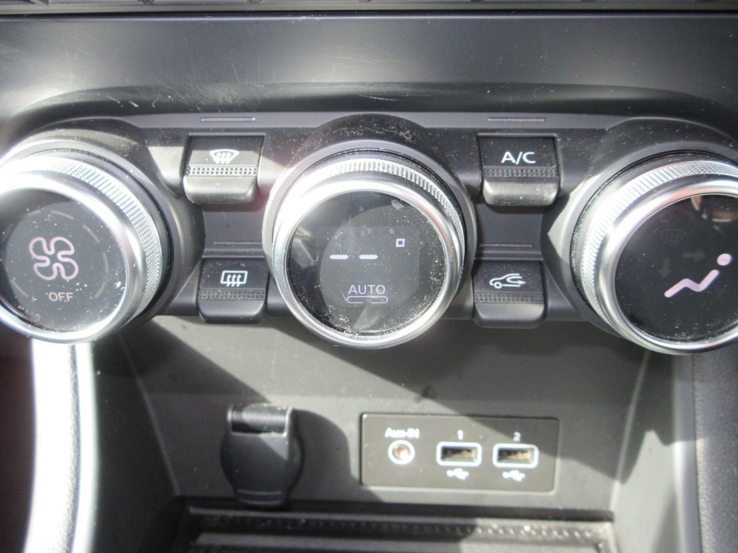 Used Renault Captur 2023 for sale - 77598422: Photo 50