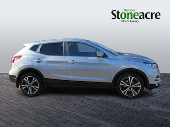 Used Nissan Qashqai 2019 for sale - 76189226: Photo 2