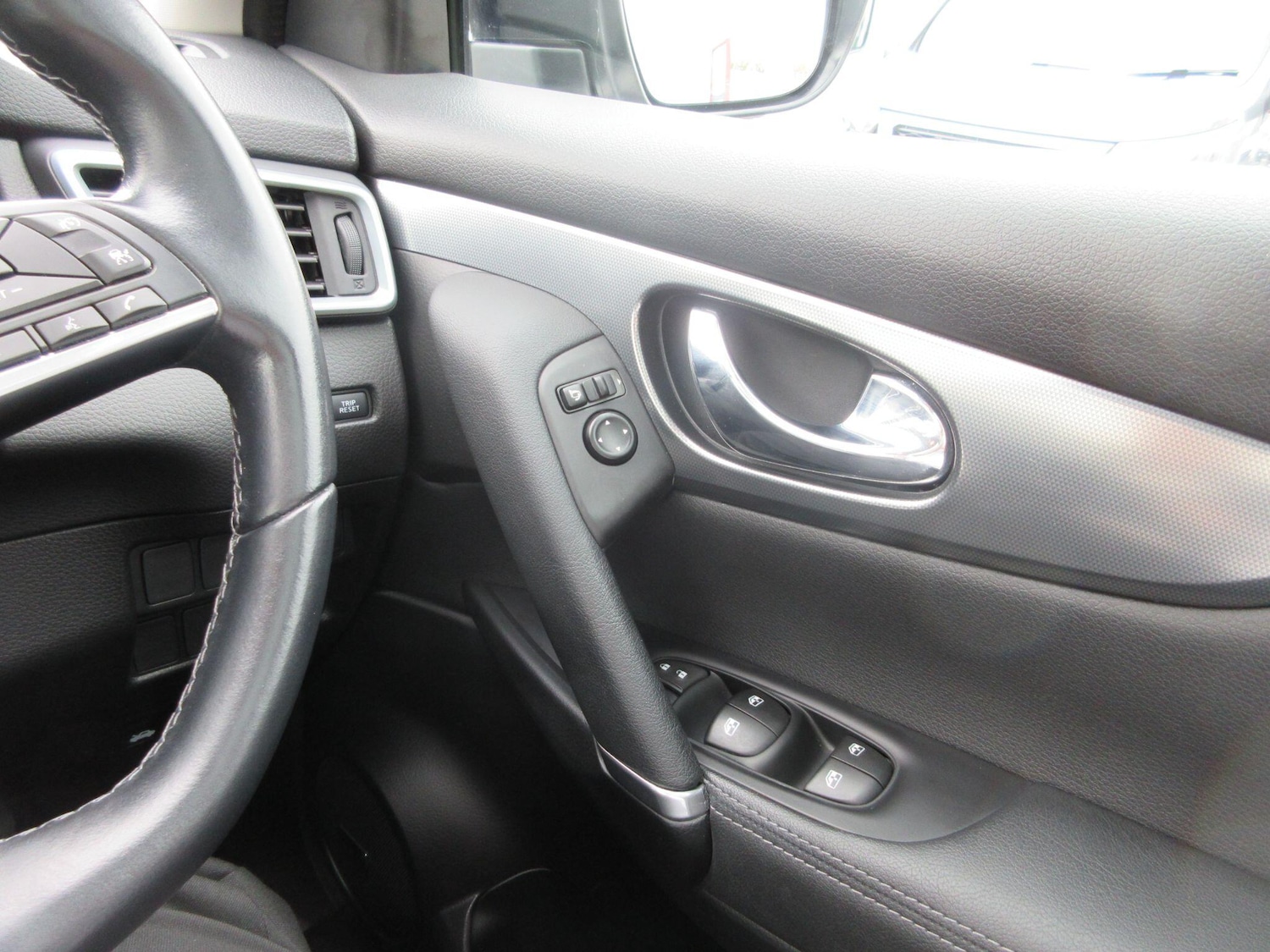 Used Nissan Qashqai 2020 for sale - 76658402: Photo 17