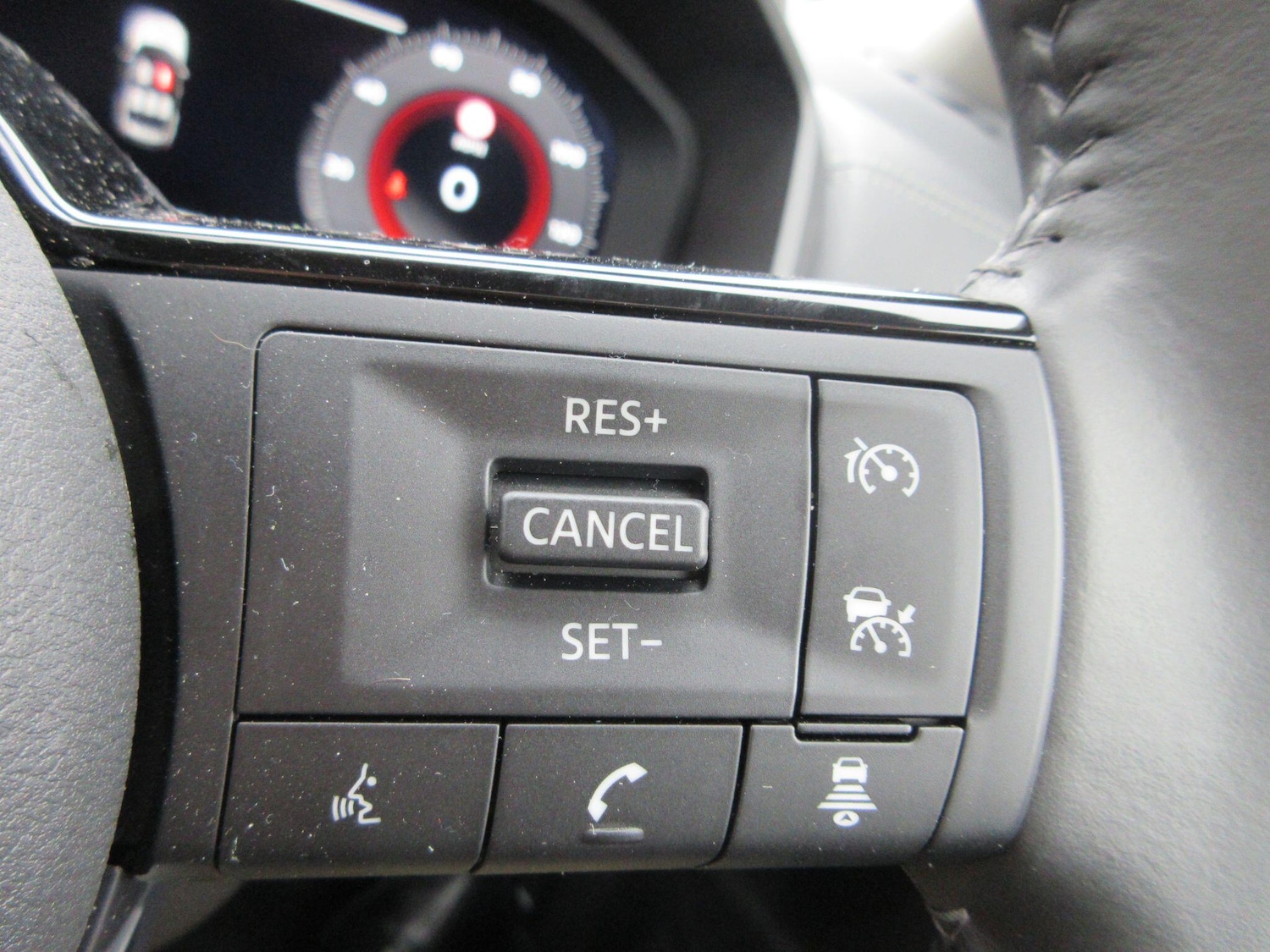 Used Nissan X-Trail 2025 for sale - 78100591: Photo 17