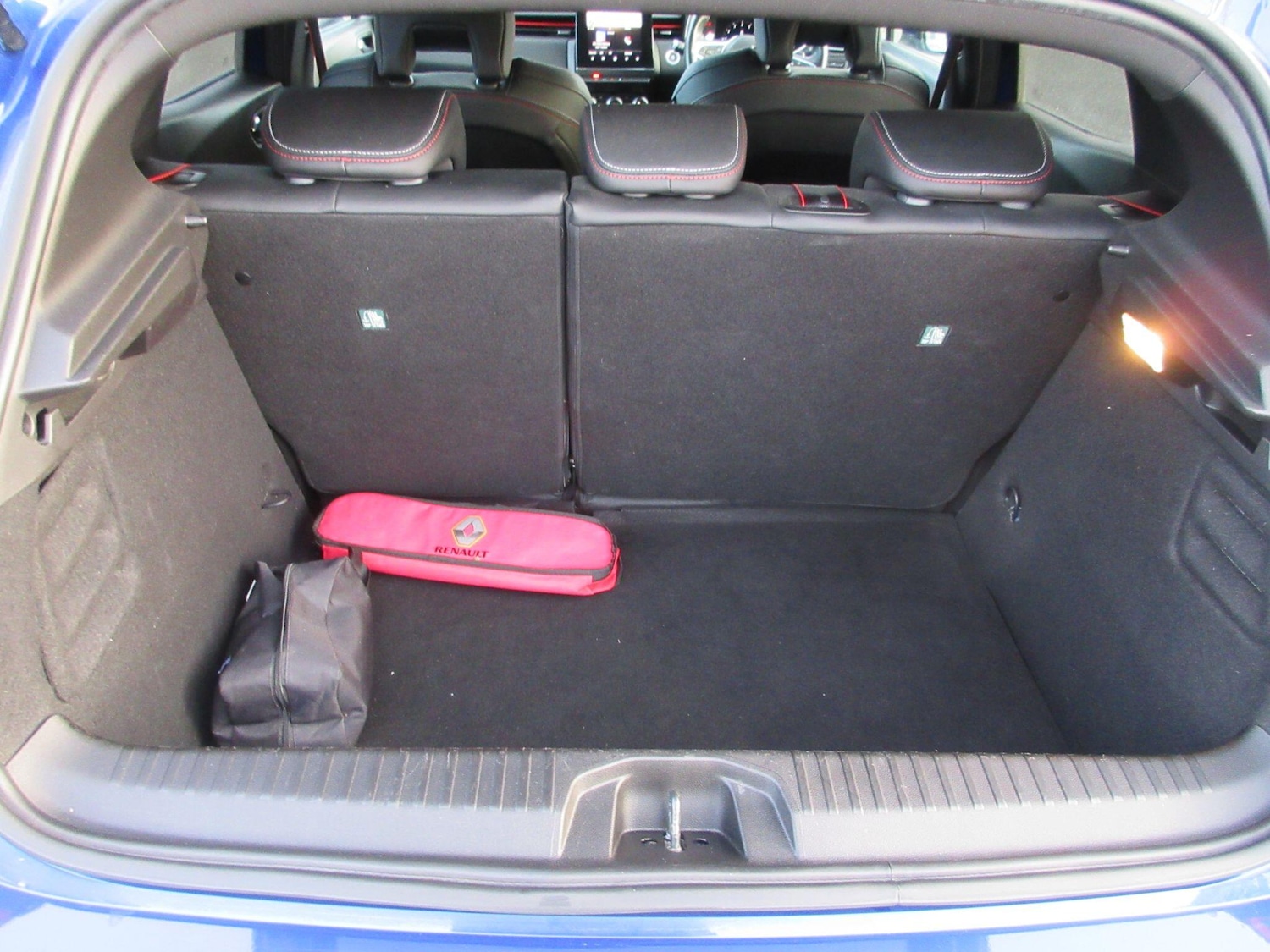 Used Renault Clio 2020 for sale - 77396635: Photo 40