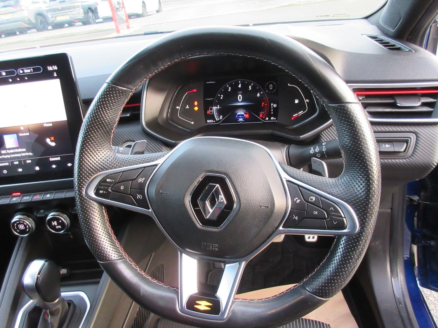 Used Renault Clio 2020 for sale - 77396635: Photo 41