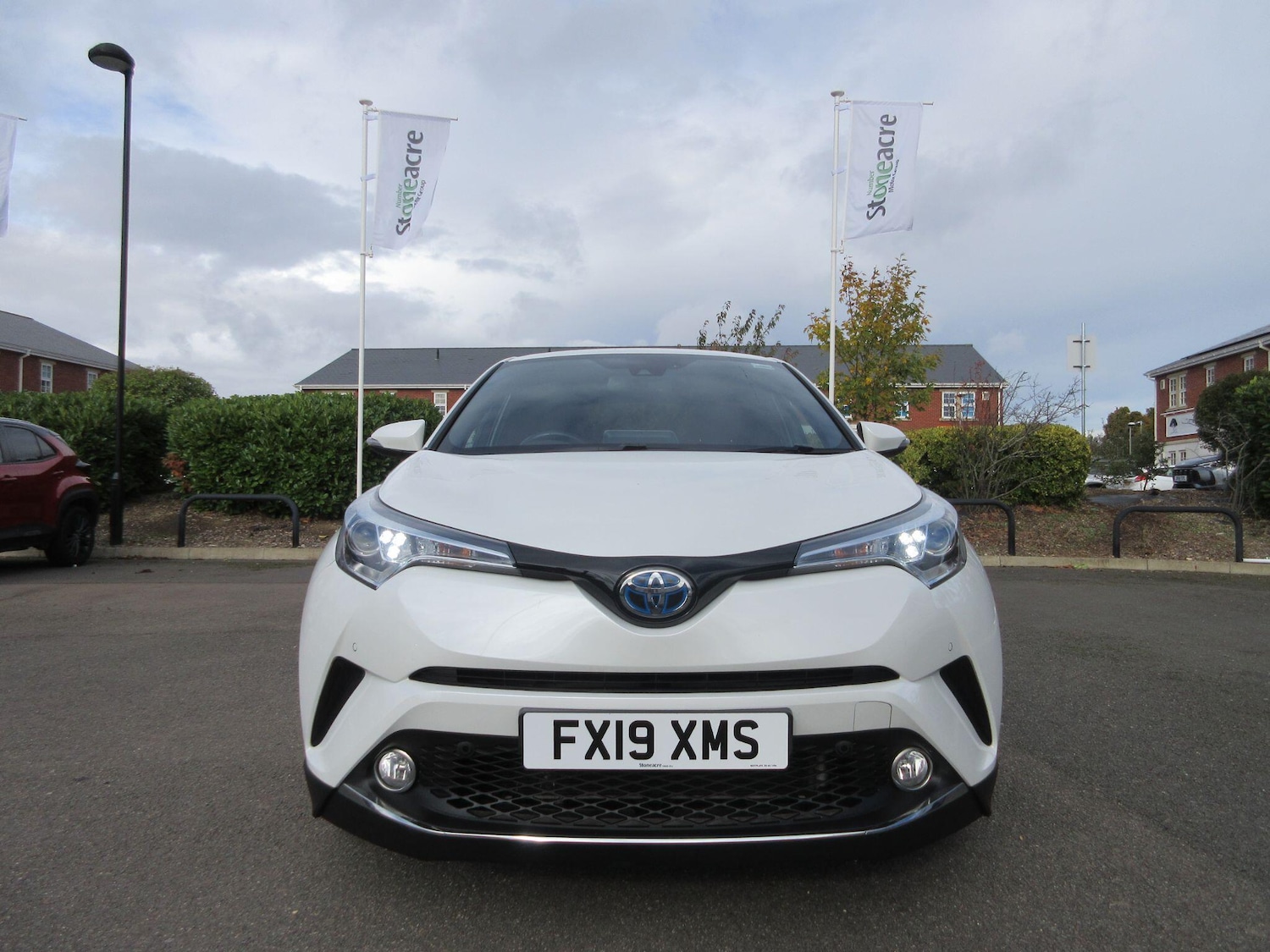 Used Toyota C-HR 2019 for sale - 76361440: Photo 2