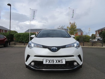 Used Toyota C-HR 2019 for sale - 76361440: Photo