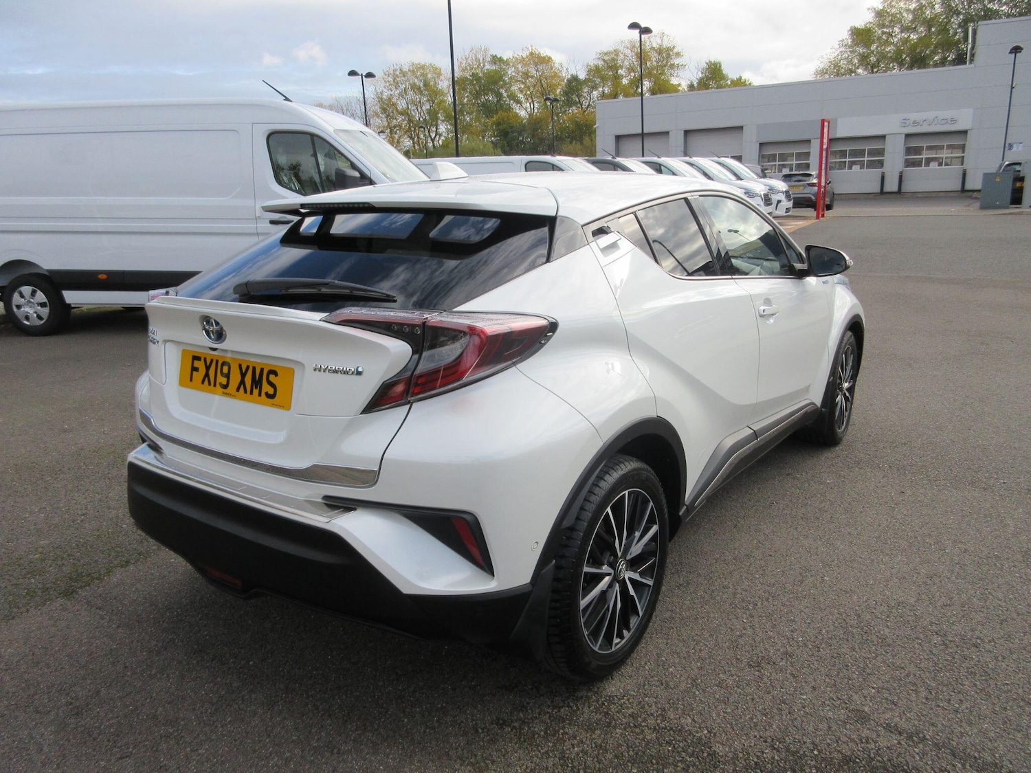 Used Toyota C-HR 2019 for sale - 76361440: Photo 5
