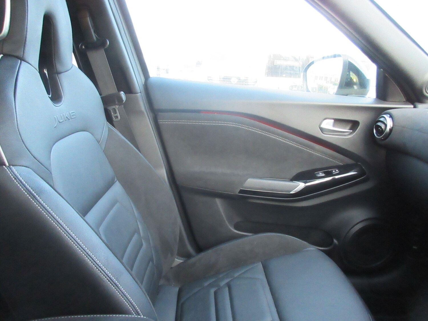 Used Nissan Juke 2024 for sale - 76765987: Photo 30