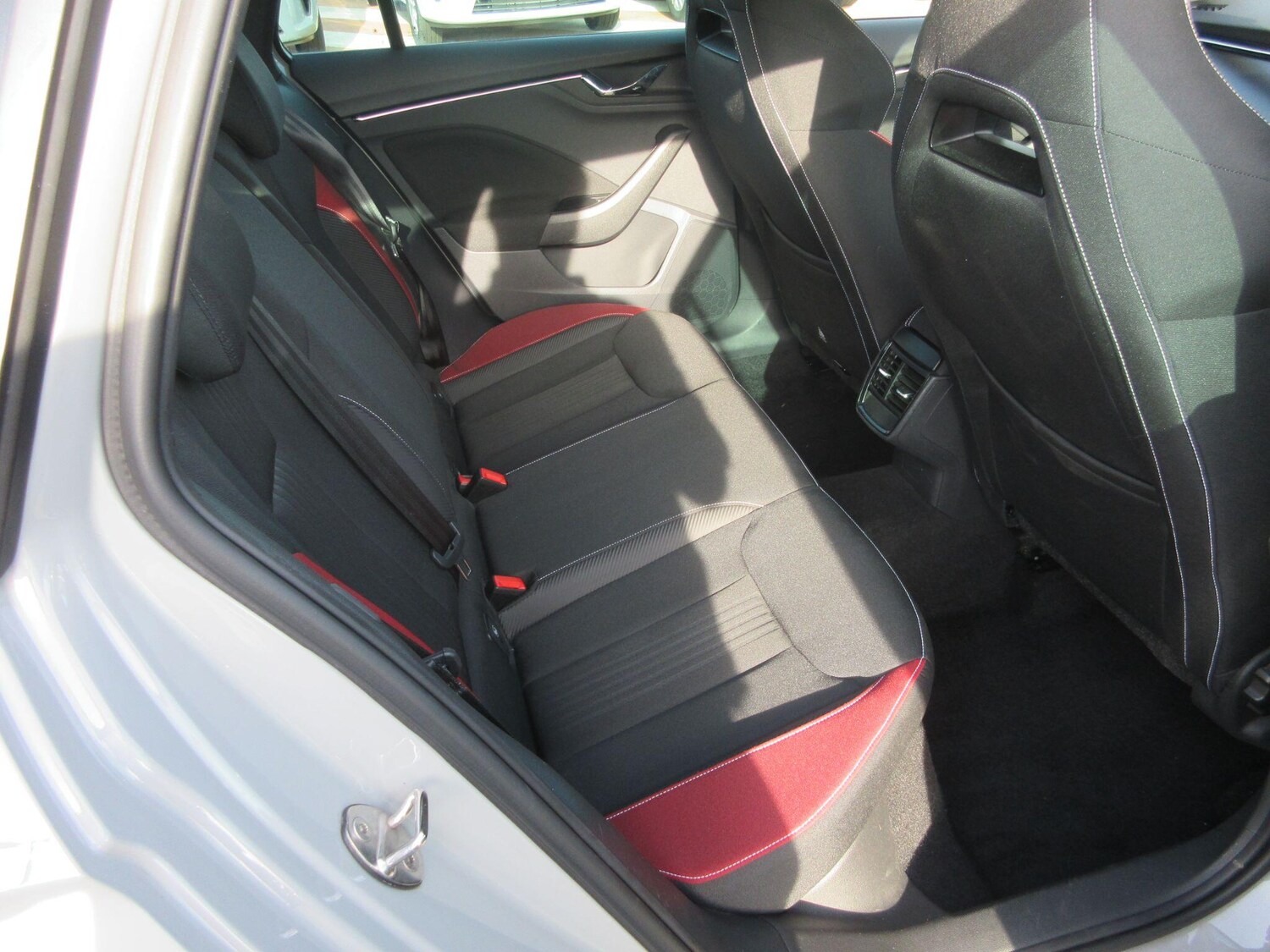 Used Skoda Kamiq 2021 for sale - 76001201: Photo 14