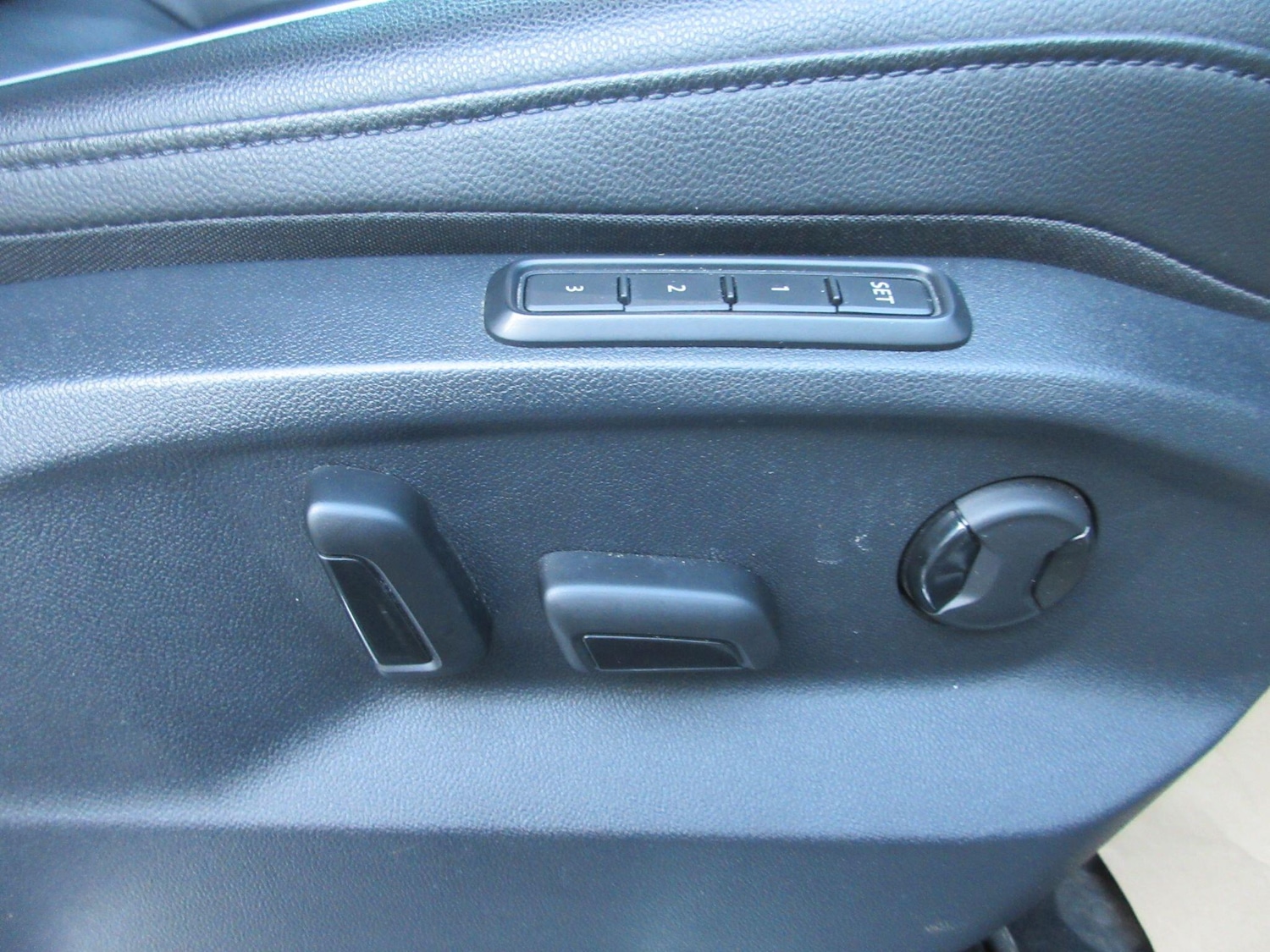 Used Volkswagen Tiguan 2020 for sale - 77304950: Photo 16