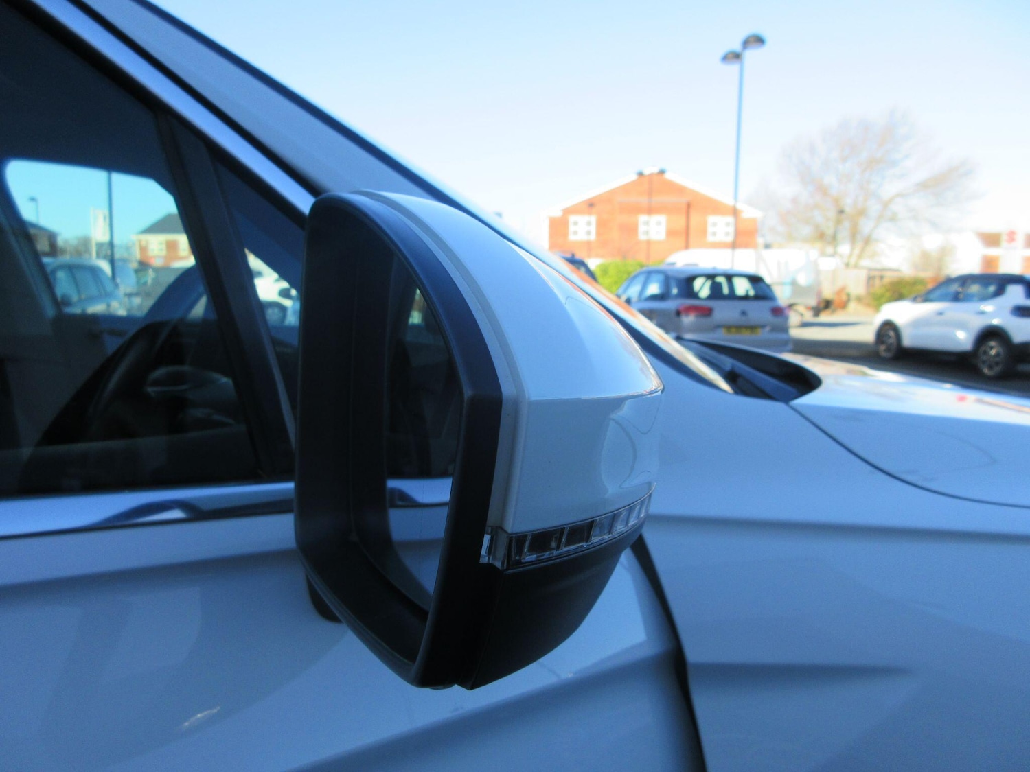 Used Volkswagen Tiguan 2020 for sale - 77304950: Photo 32