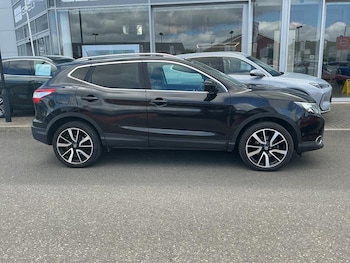 Used Nissan Qashqai 2017 for sale - 78622293: Photo