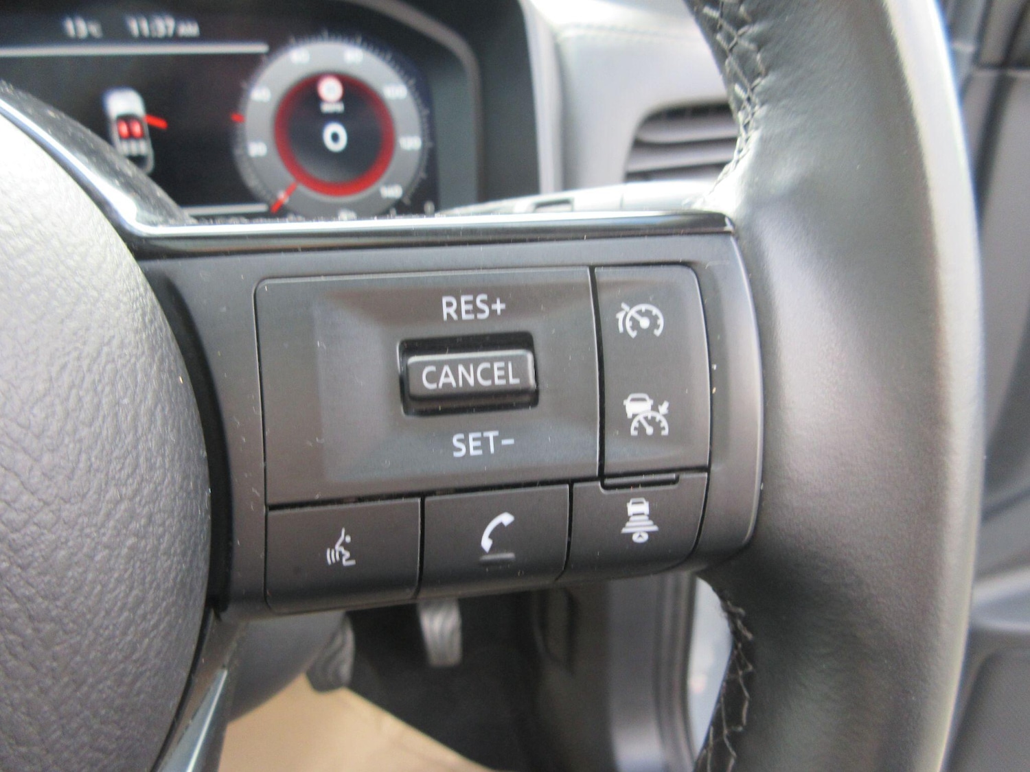 Used Nissan Qashqai for sale - 77671965: Photo 14