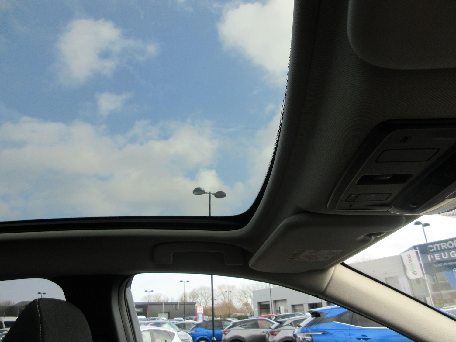 Used Nissan Qashqai for sale - 77671965: Photo 33