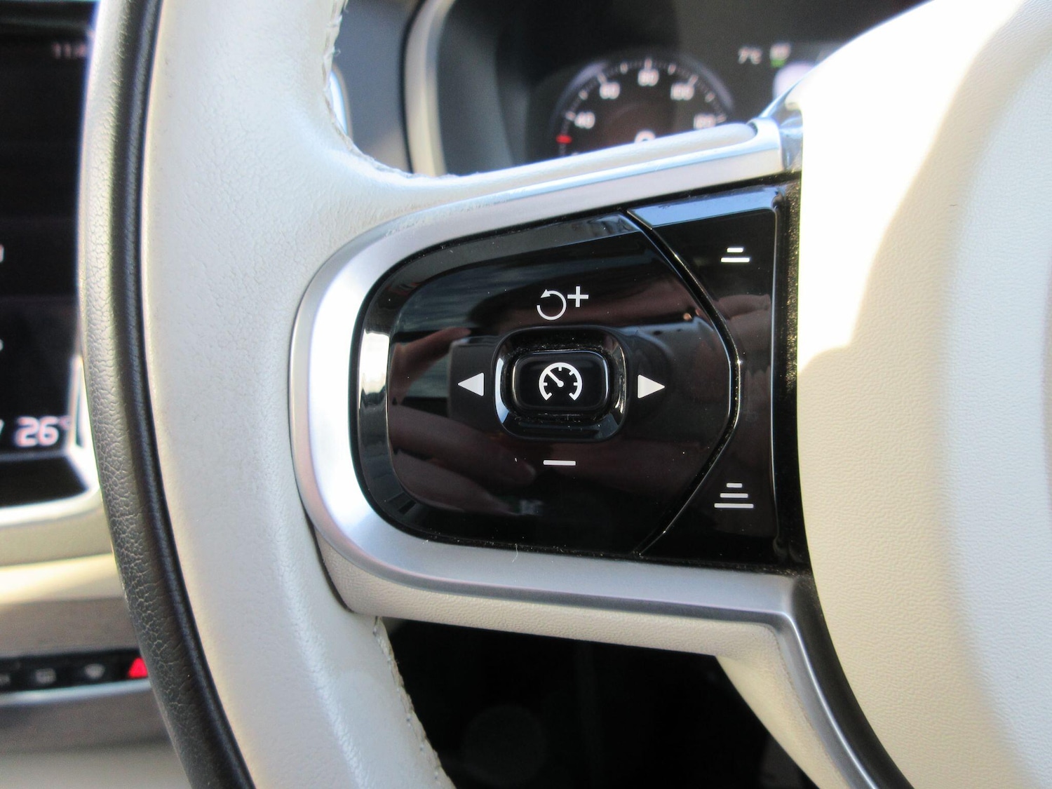 Used Volvo XC90 2021 for sale - 76771660: Photo 20